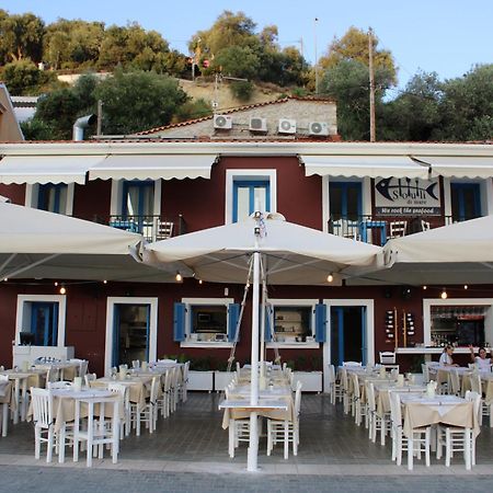 Hotel Paralia Stoudios Parga Exterior foto